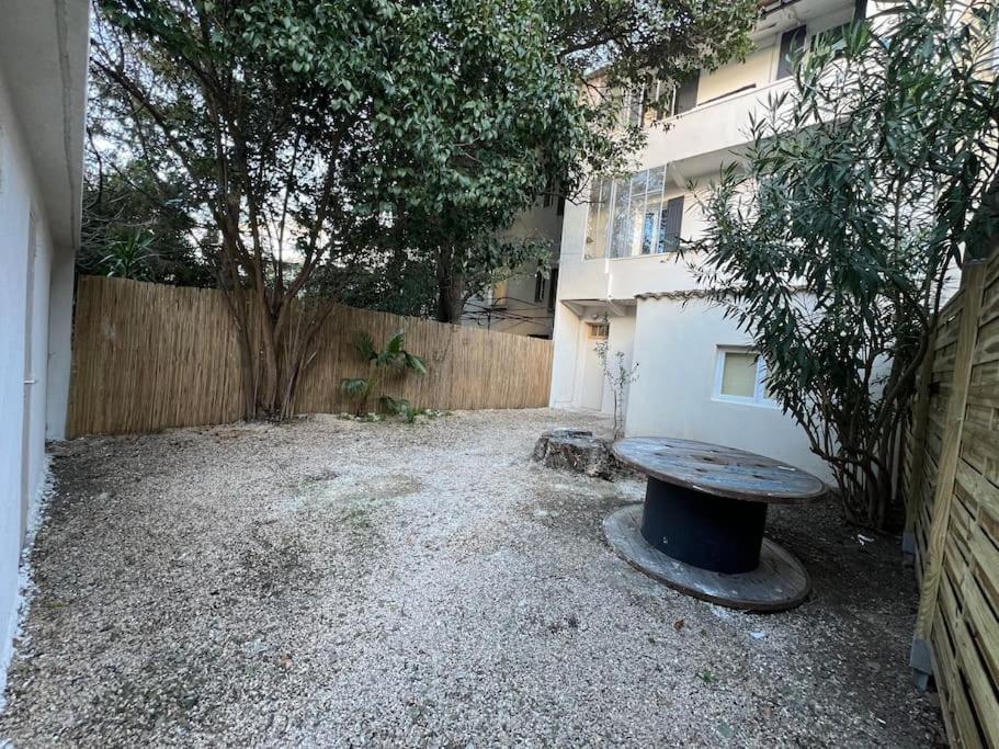 Tres Bel Appartement Neuf アヴィニョン エクステリア 写真